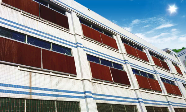 耳機(jī)廠降溫|安裝水簾風(fēng)…